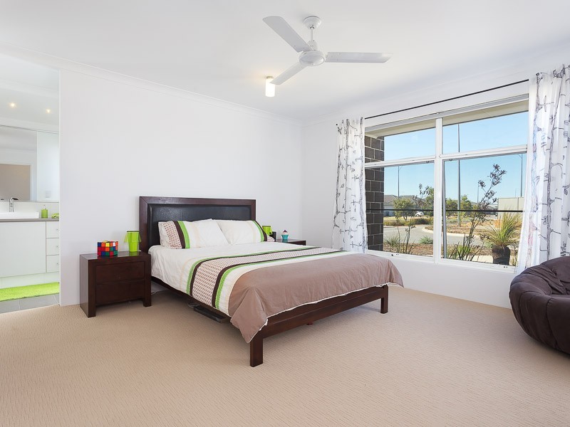 57 Drysdale Gardens, Wandi WA 6167