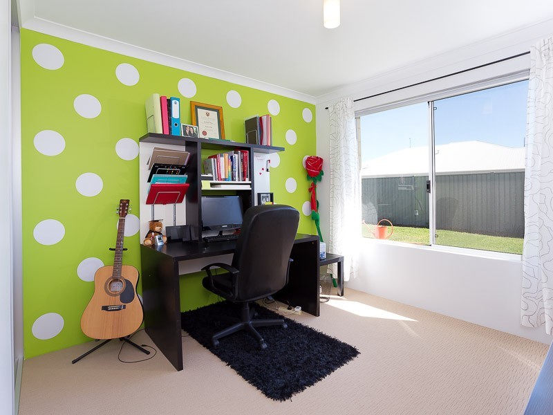 57 Drysdale Gardens, Wandi WA 6167