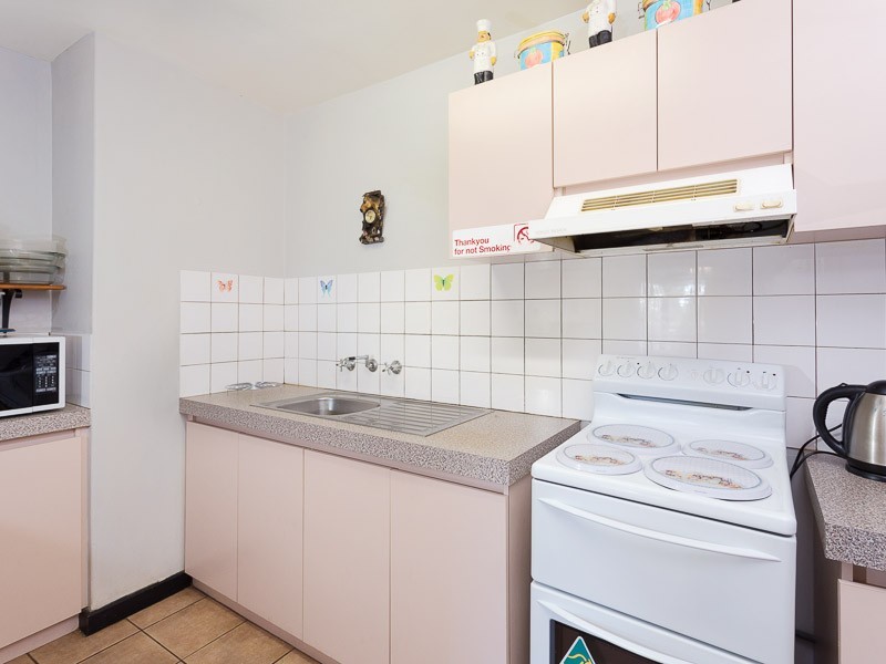 7/2 Pengilly Road, Orelia WA 6167