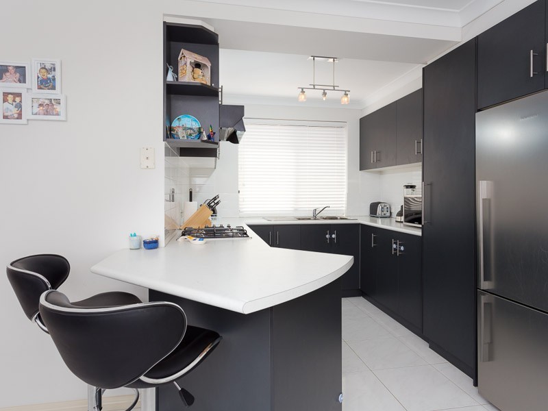 2/22 Dolphin Way, Yangebup WA 6164