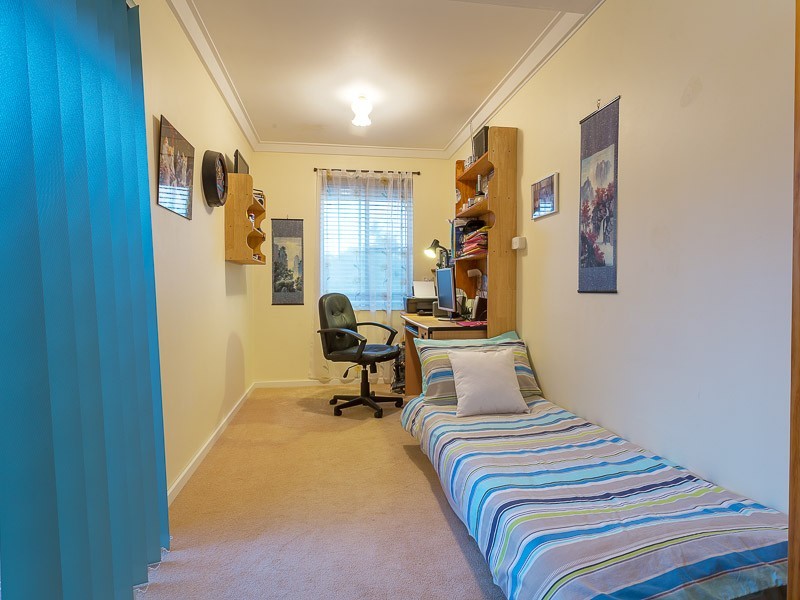 9 Marchant Drive, Bibra Lake WA 6163