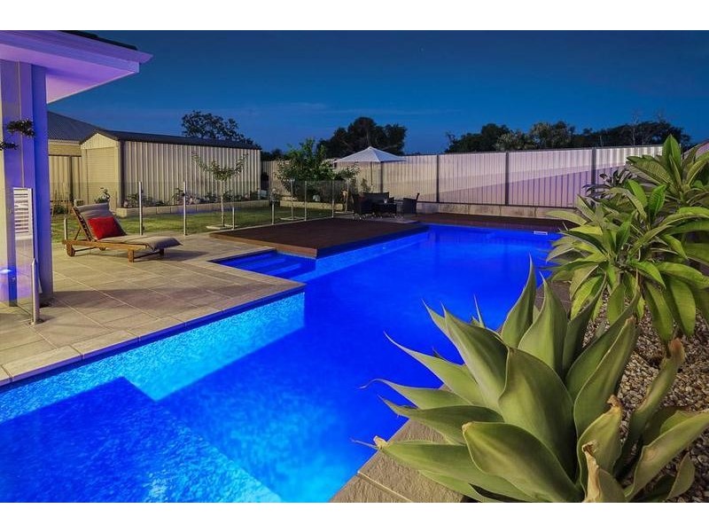 37 Belmore Bend, Aubin Grove WA 6164