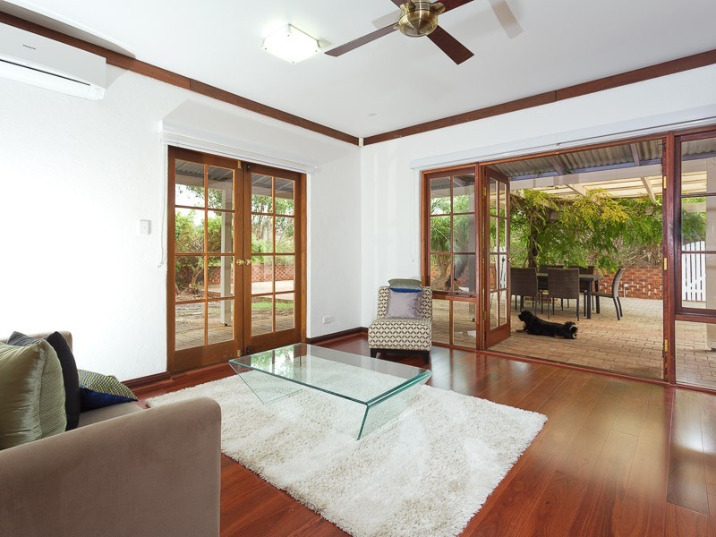 34 Stefanelli Close, Wandi WA 6167