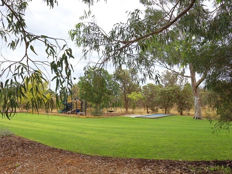 34 Stefanelli Close, Wandi WA 6167