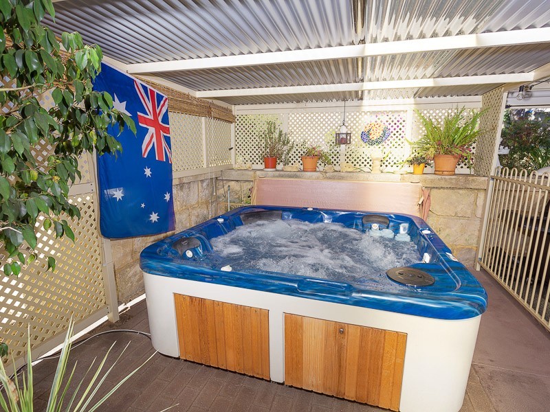 4 Imandra Circuit, Success WA 6164