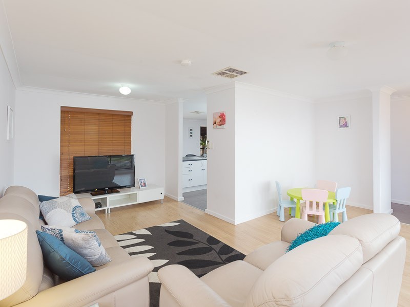 32 Seagull Way, Yangebup WA 6164