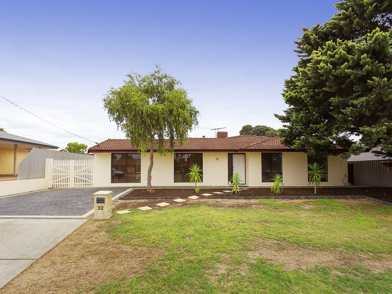 32 Seagull Way, Yangebup WA 6164