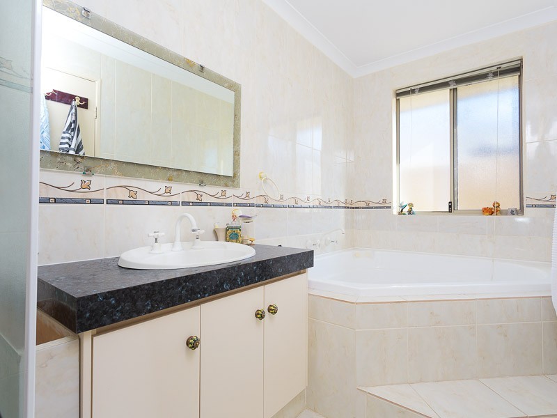 5 Owl Way, Beeliar WA 6164
