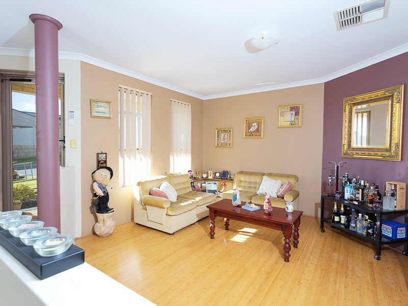 5 Owl Way, Beeliar WA 6164
