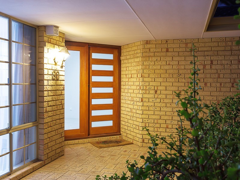 30 Eckersley Heights, Winthrop WA 6150