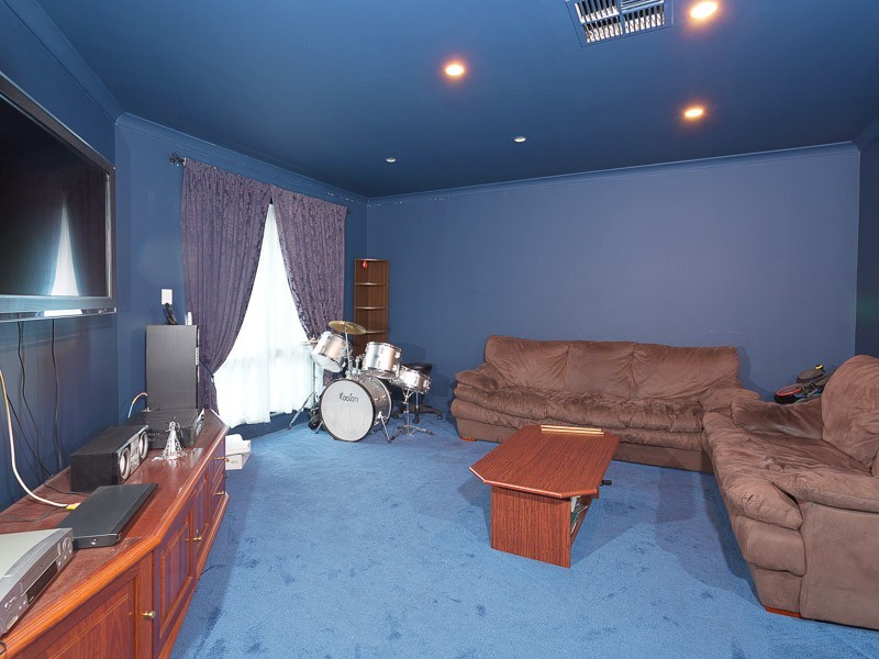 17 Coppito Circuit, Beeliar WA 6164