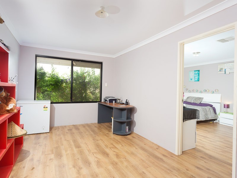 17 Coppito Circuit, Beeliar WA 6164