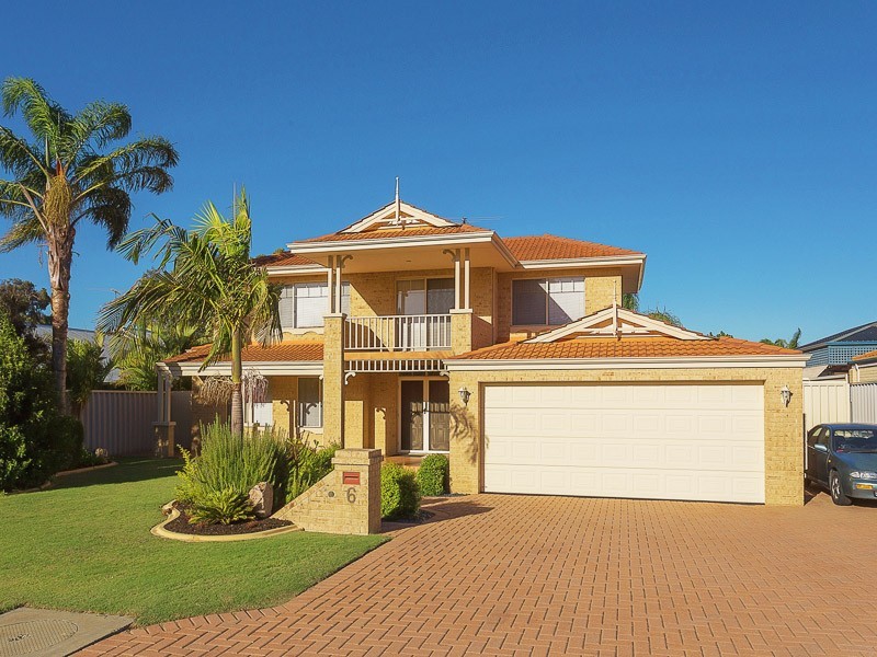 6 Mirabeau Mews, Bibra Lake WA 6163
