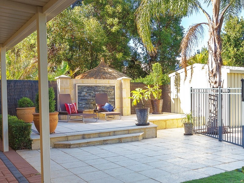 6 Mirabeau Mews, Bibra Lake WA 6163