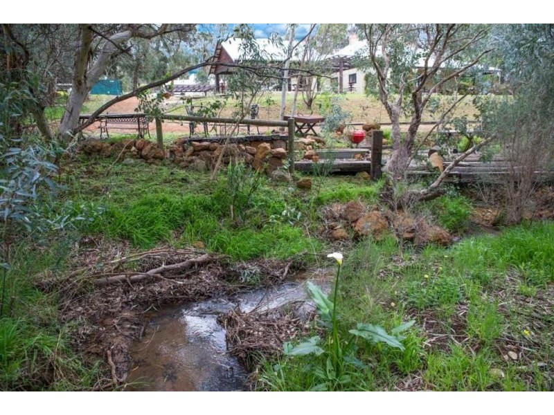 4 Homestead Place, Byford WA 6122