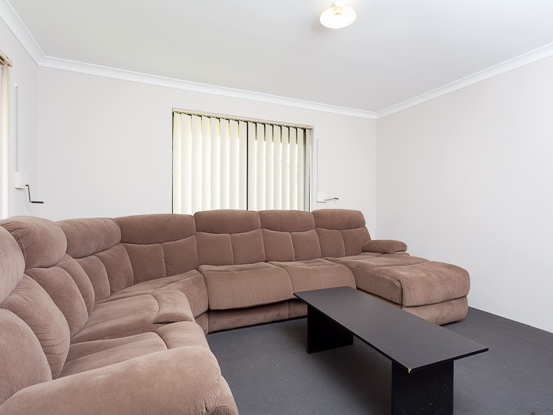1 Modong Nook, Success WA 6164