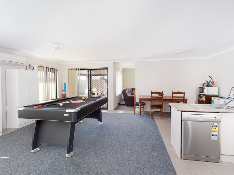 1 Modong Nook, Success WA 6164