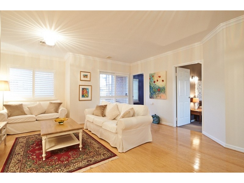 29 Whitfeld Terrace, Winthrop WA 6150