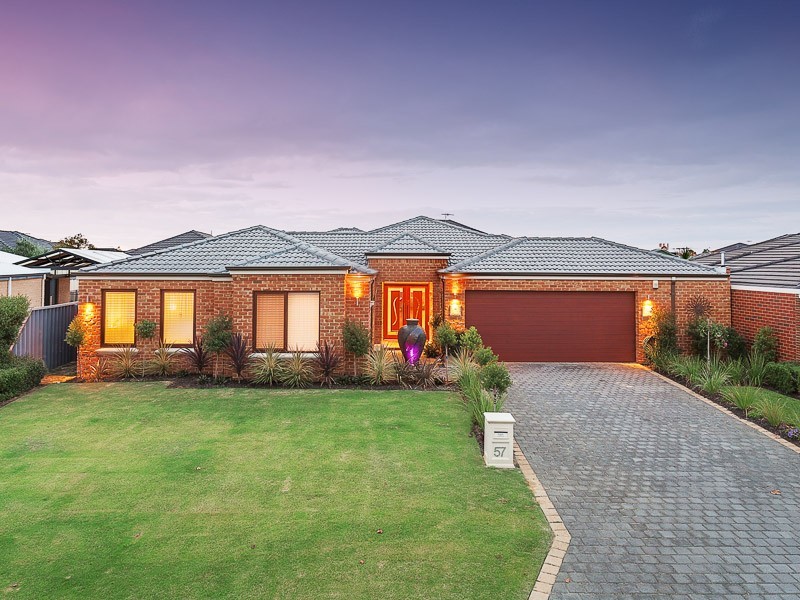 57 Draycott Loop, Canning Vale WA 6155