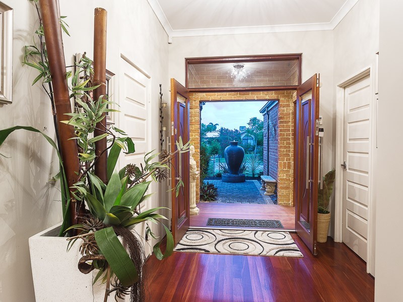 57 Draycott Loop, Canning Vale WA 6155