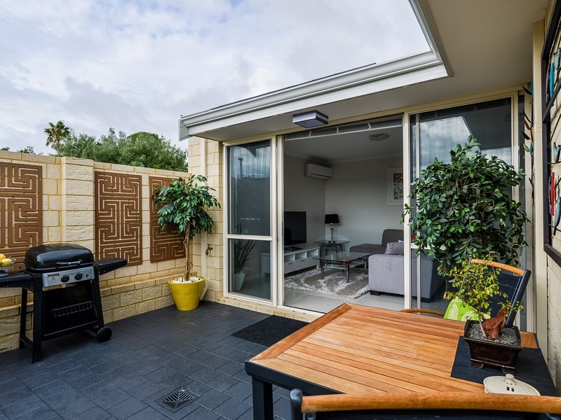 4/44 Kent Street, Spearwood WA 6163