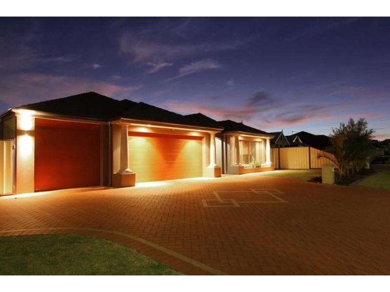 5 Montgomery Drive, Success WA 6164