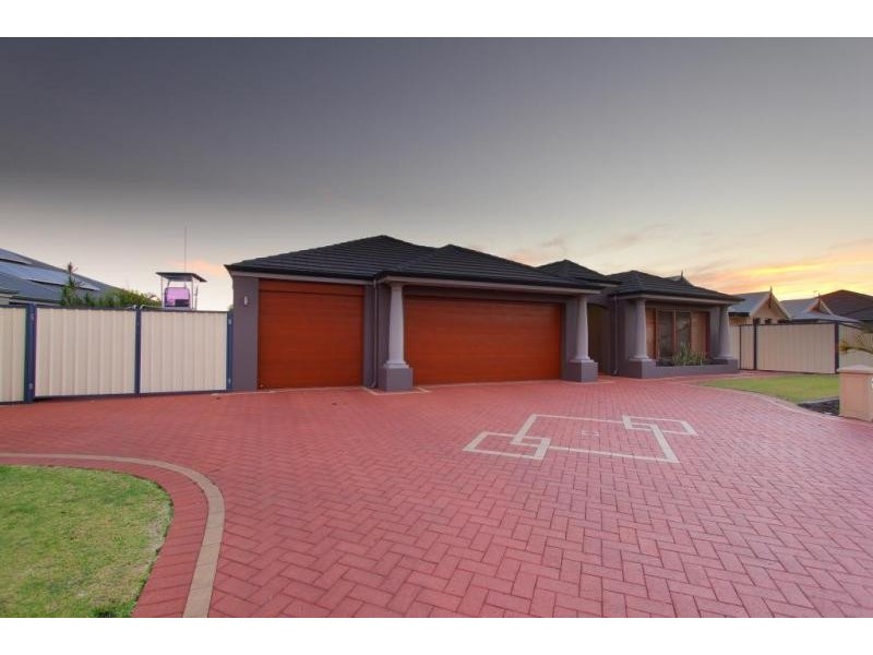 5 Montgomery Drive, Success WA 6164