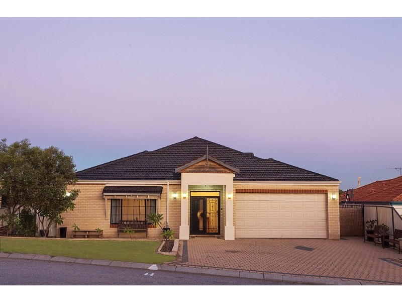 23 Peterborough Circle, North Lake WA 6163