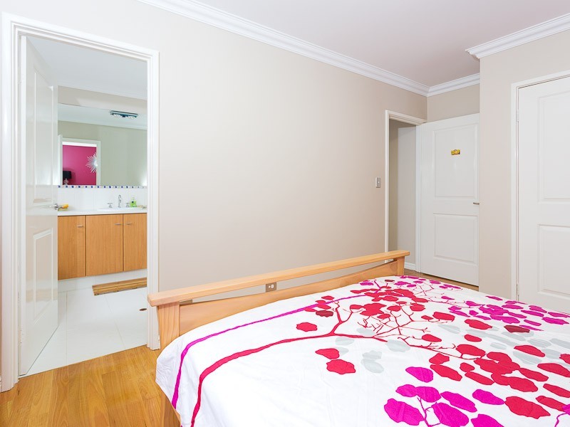 39 Westerway Terrace, North Lake WA 6163