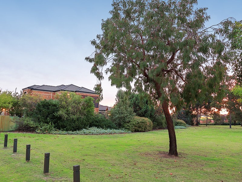 39 Westerway Terrace, North Lake WA 6163