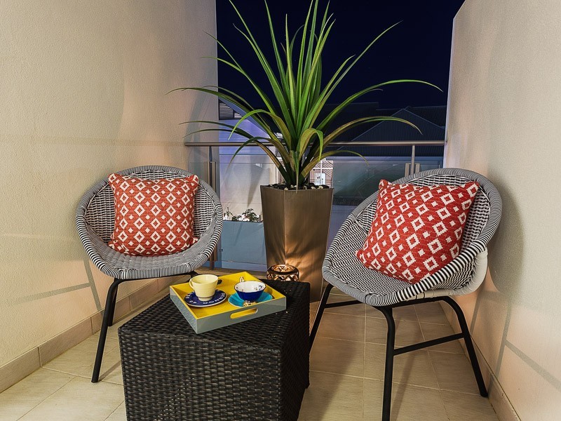 6/20 Enderby Close, North Coogee WA 6163