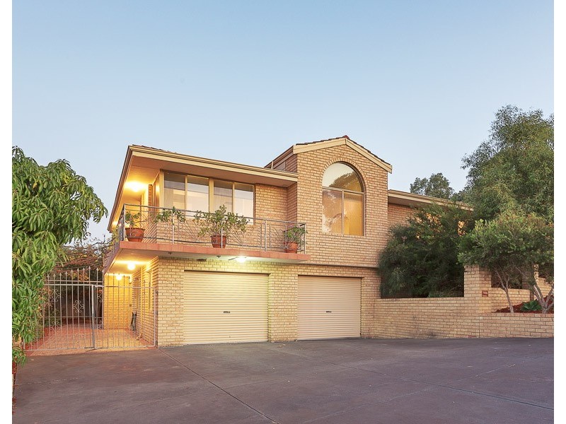 6 Allis Heights, Yangebup WA 6164