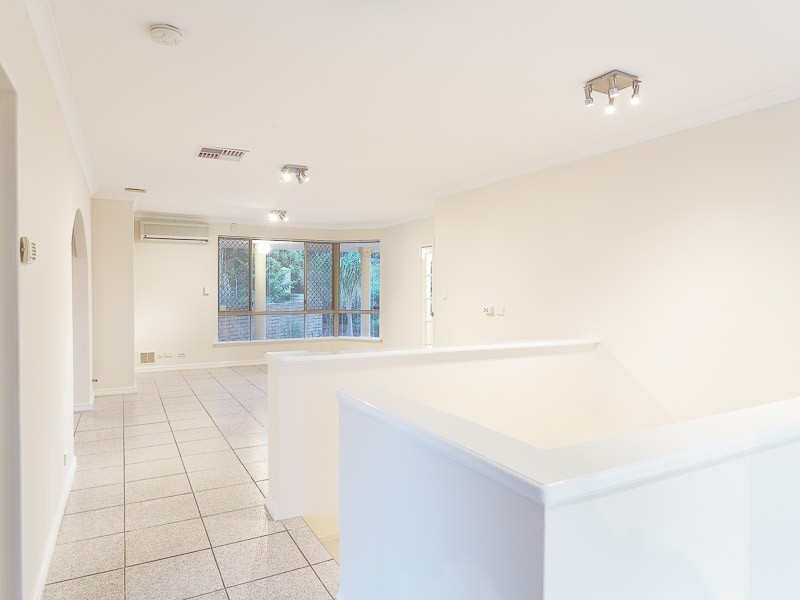 6 Allis Heights, Yangebup WA 6164