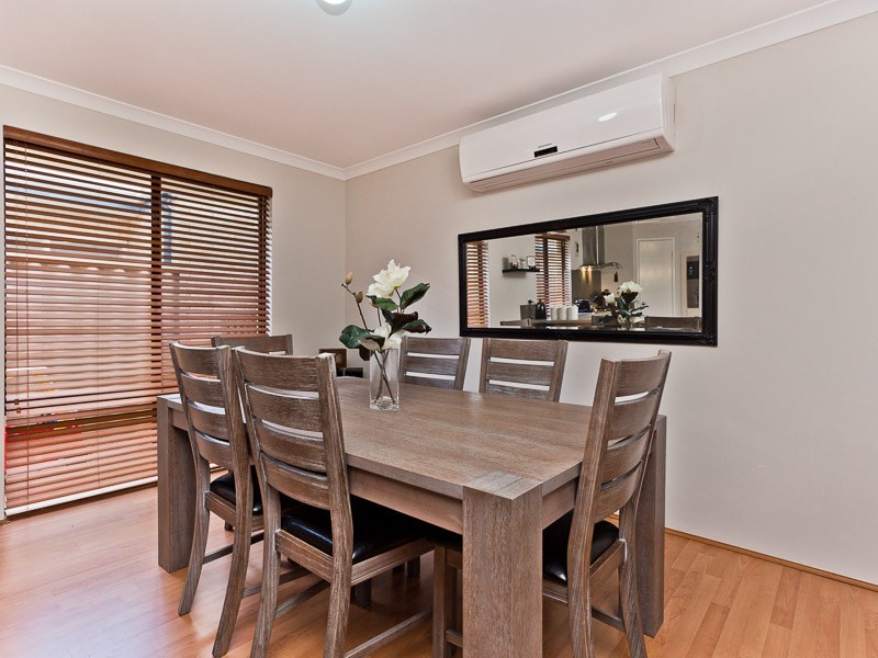 4 Clarity Elbow, Atwell WA 6164