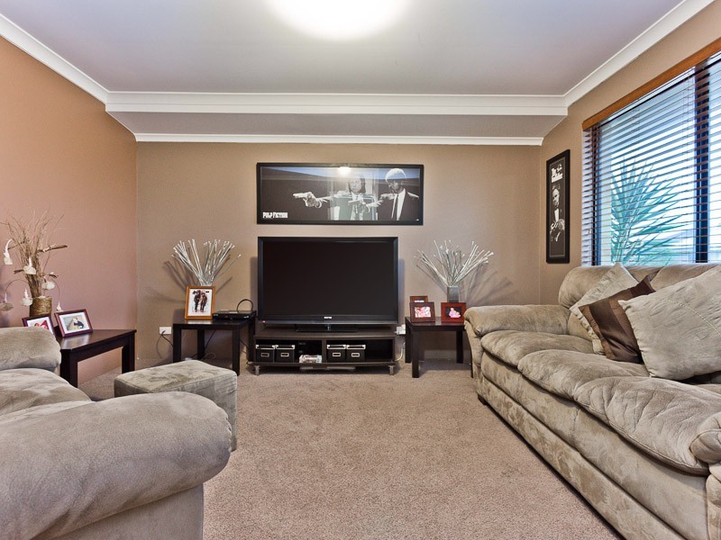 4 Clarity Elbow, Atwell WA 6164