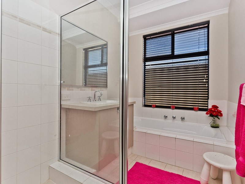 4 Clarity Elbow, Atwell WA 6164