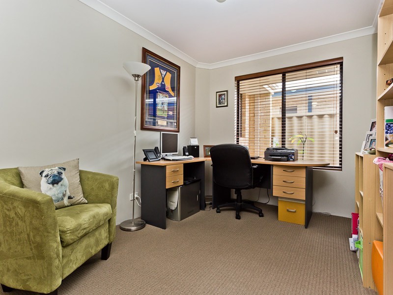 4 Clarity Elbow, Atwell WA 6164