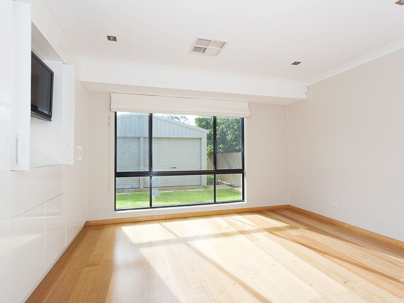 12 Stainer Street, Willagee WA 6156