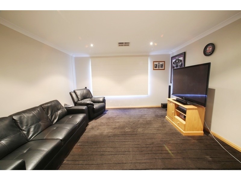 12 Stainer Street, Willagee WA 6156