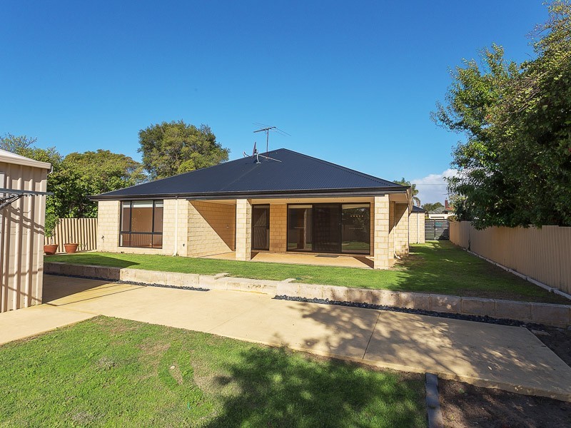 12 Stainer Street, Willagee WA 6156