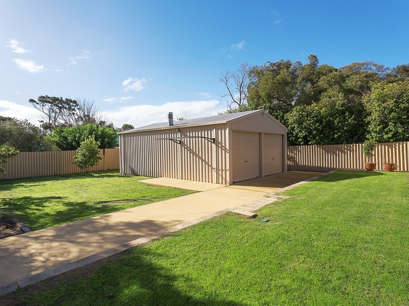 12 Stainer Street, Willagee WA 6156