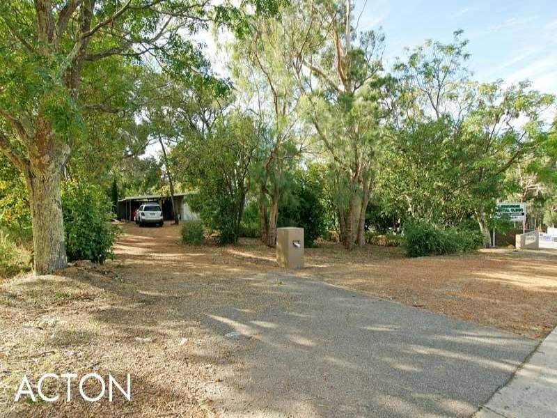 180 Grove Road, Lesmurdie WA 6076