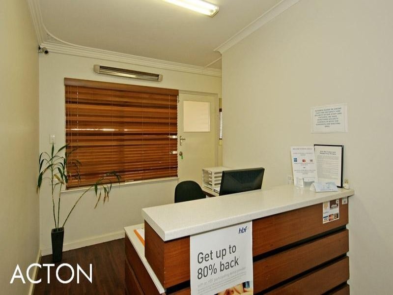 180 Grove Road, Lesmurdie WA 6076