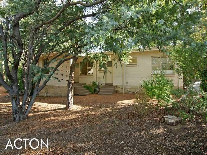 180 Grove Road, Lesmurdie WA 6076