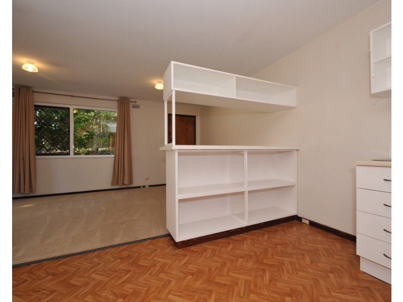 2/76 Broadway, Nedlands WA 6009