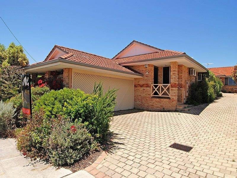 44A Harris Street, Bicton WA 6157
