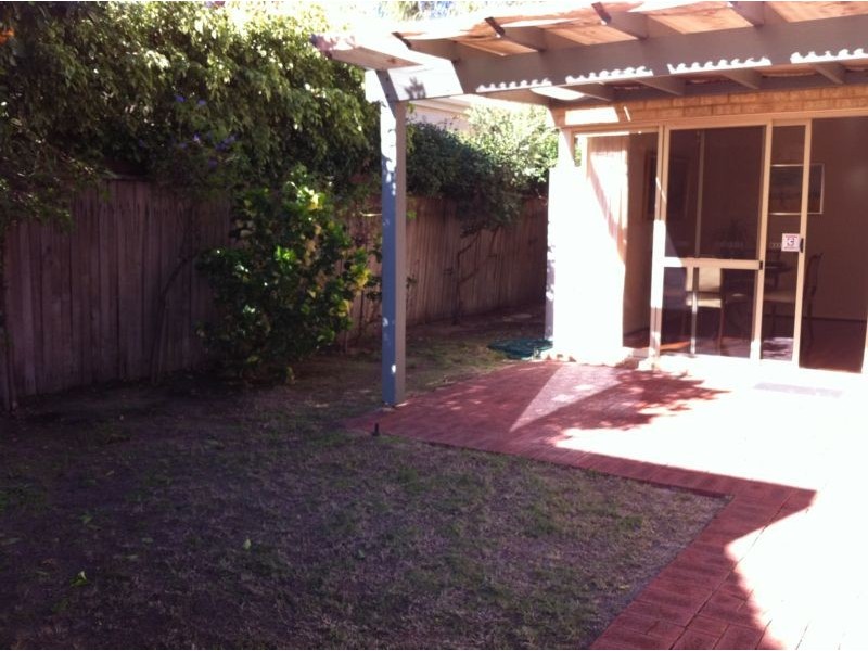 7/4 Airlie Street, Claremont WA 6010