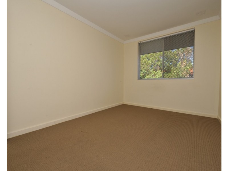 13/4 Murray Avenue, Mosman Park WA 6012