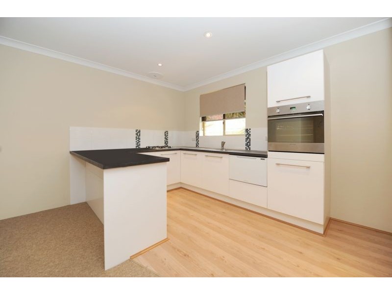 6/12 McNamara Way, Cottesloe WA 6011