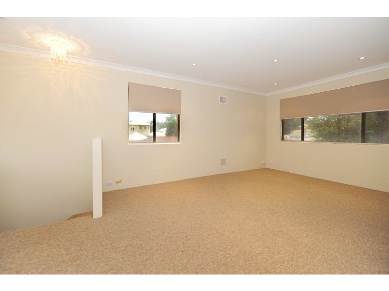 6/12 McNamara Way, Cottesloe WA 6011